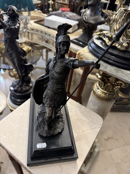 Statueta bronz/ marmura