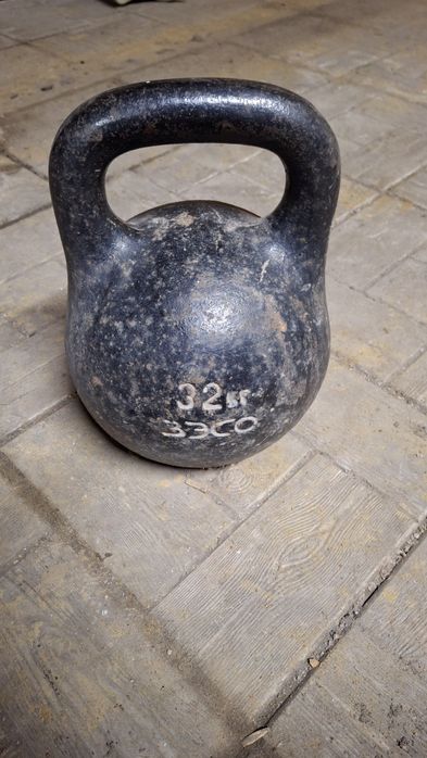 Продам гирю 32 кг