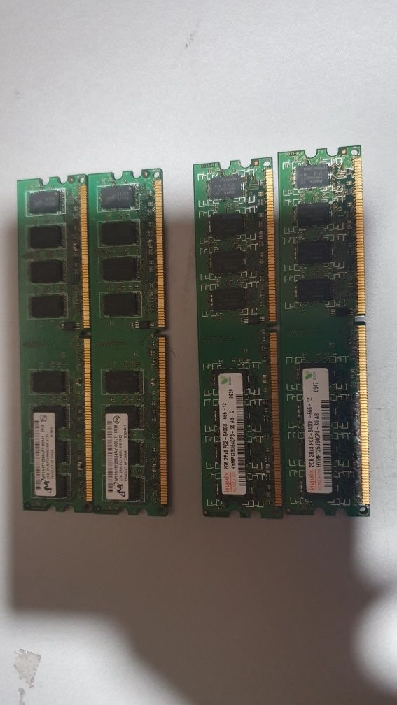 Kit memorie RAM 4GB (2x 2GB), DDR2, 666MHz, PC2-6400, pt. PC/Desktop