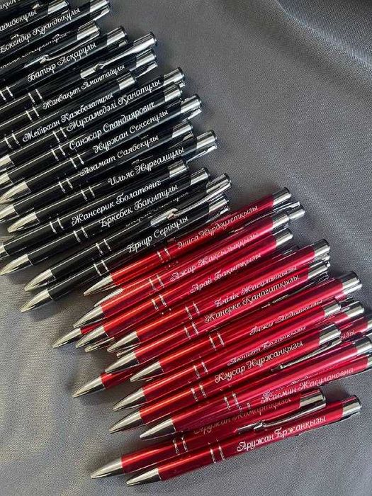 Именные ручки с лазерной гравировкой корпоративные новогодние подарки