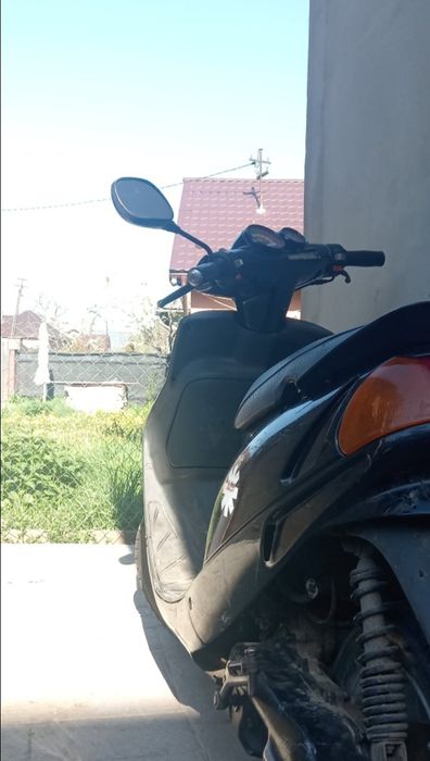 Vând scuter malaguti f10