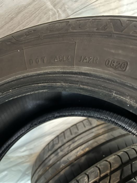 Vând set de 4 anvelope de vară dimensiune 195/65/R15 91H, stare buna