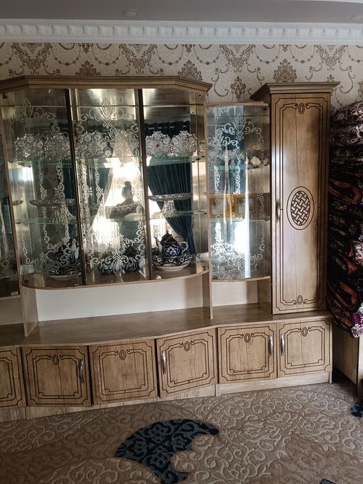 Stenka sotiladi holati yahwi faqat 1ta oynasi singan q6ysa b6ladi .