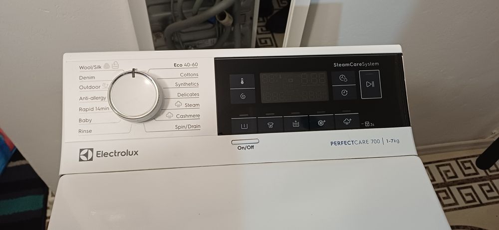 Masina de spălat rufe Electrolux