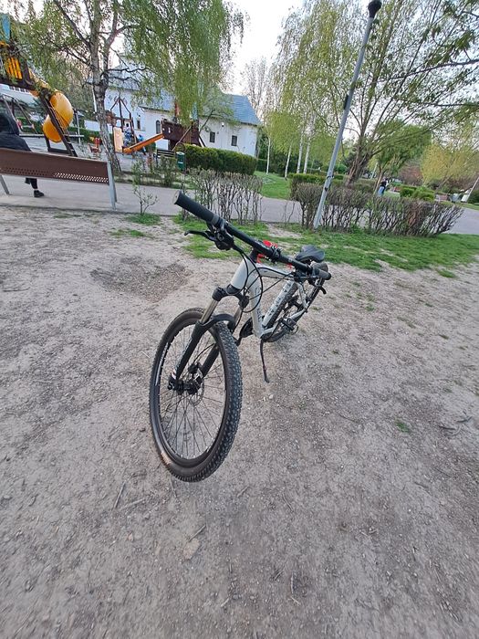 Vând bicicleta în stare buna