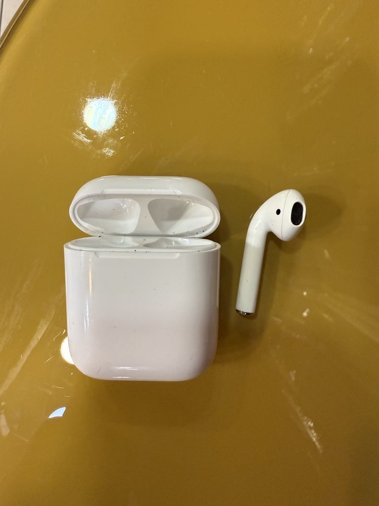 AirPods  Слушалка с кутия зарядно оригинална