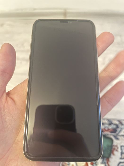 Айфон X, акб: 100%