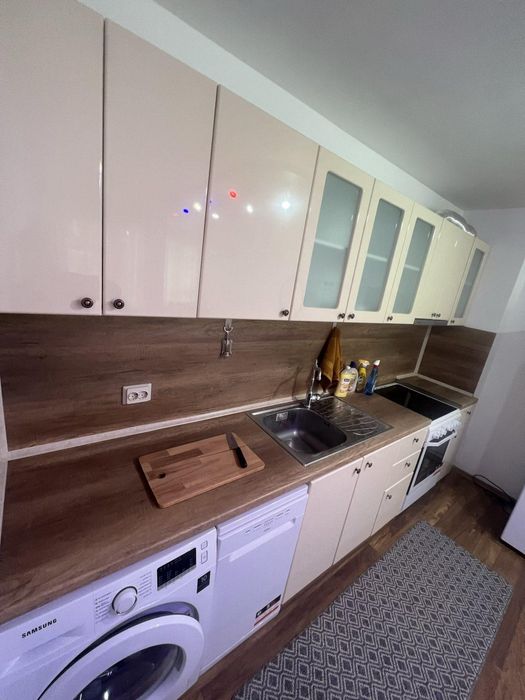 Дава се под наем Двустаен апартамент в Пловдив, Кършияка - 65 кв.м за 450 € - Снимка #1