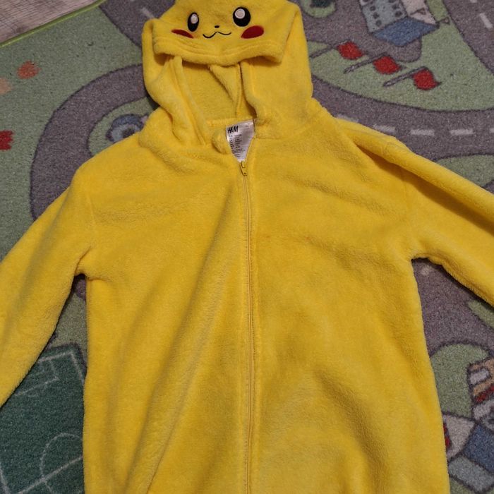 Costum Pokemon plus