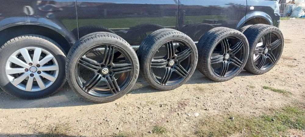 Vand anvelope cu jante