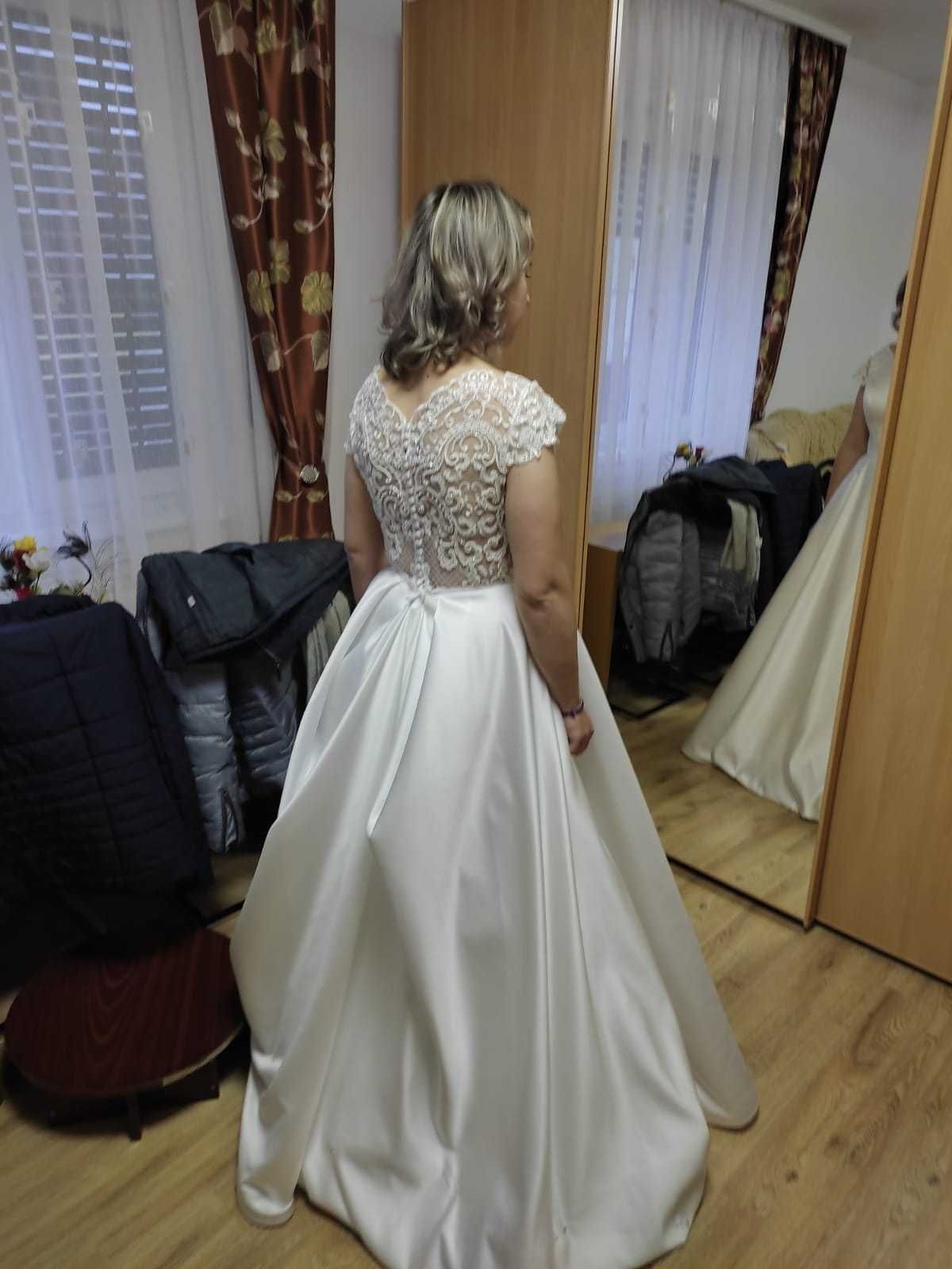 Rochie de mireasa