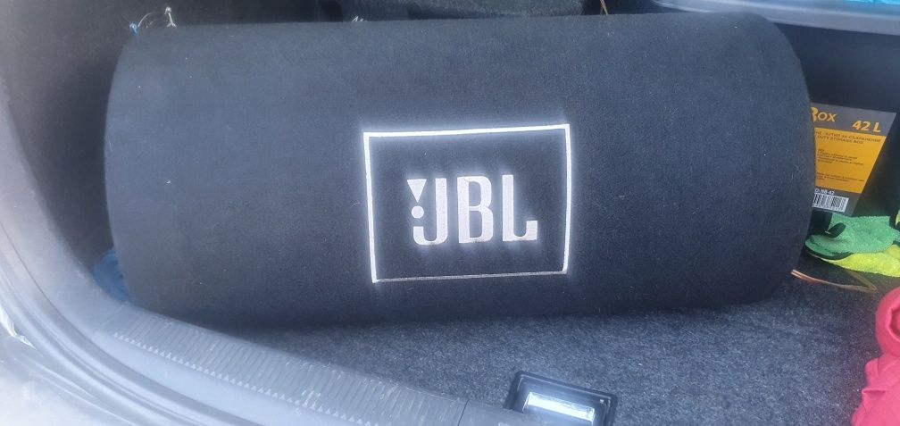 Vand Subwoofer jbl gto 1204br