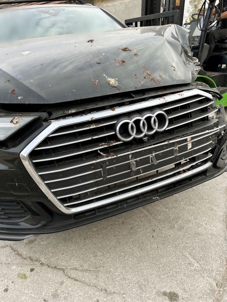 На части Audi A6 C8 Avant 2.0tdi 40tdi 204кс 2019година Ауди А6 Sline
