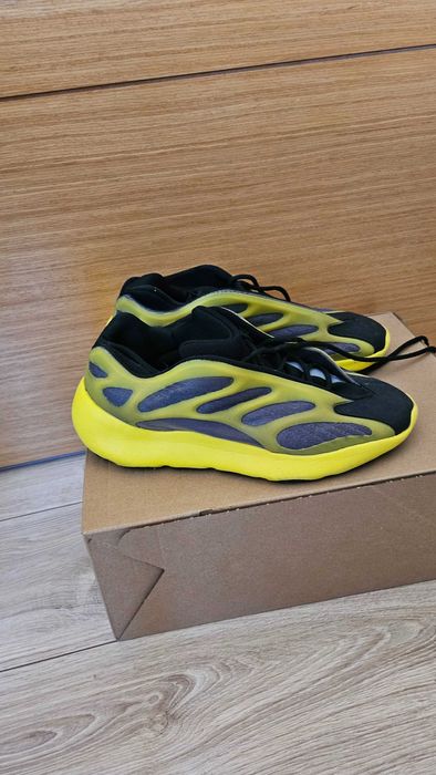 Маратонки adidas