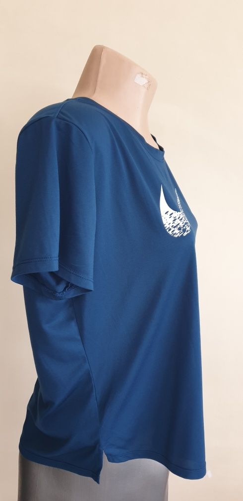 Nike Dri - Fit  Womens Size L НОВО! ОРИГИНАЛ! Дамска Тениска!