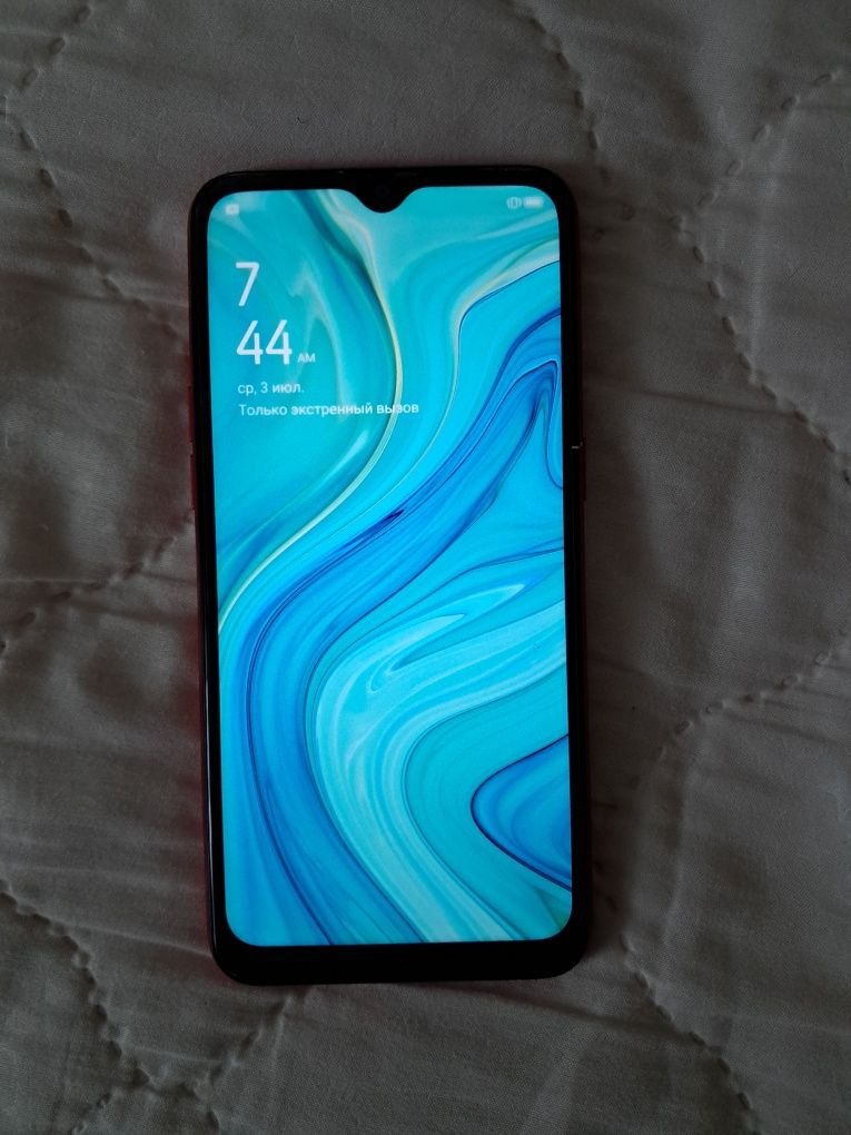 OPPO телефон б/у в отличном состоянии