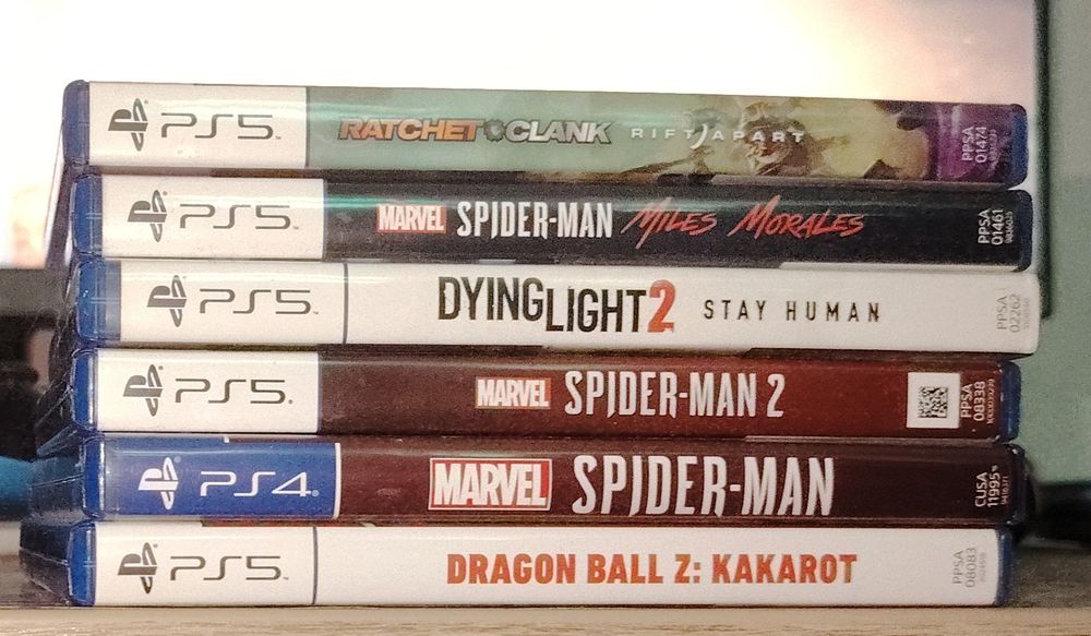 Vând jocuri ps5 ps4