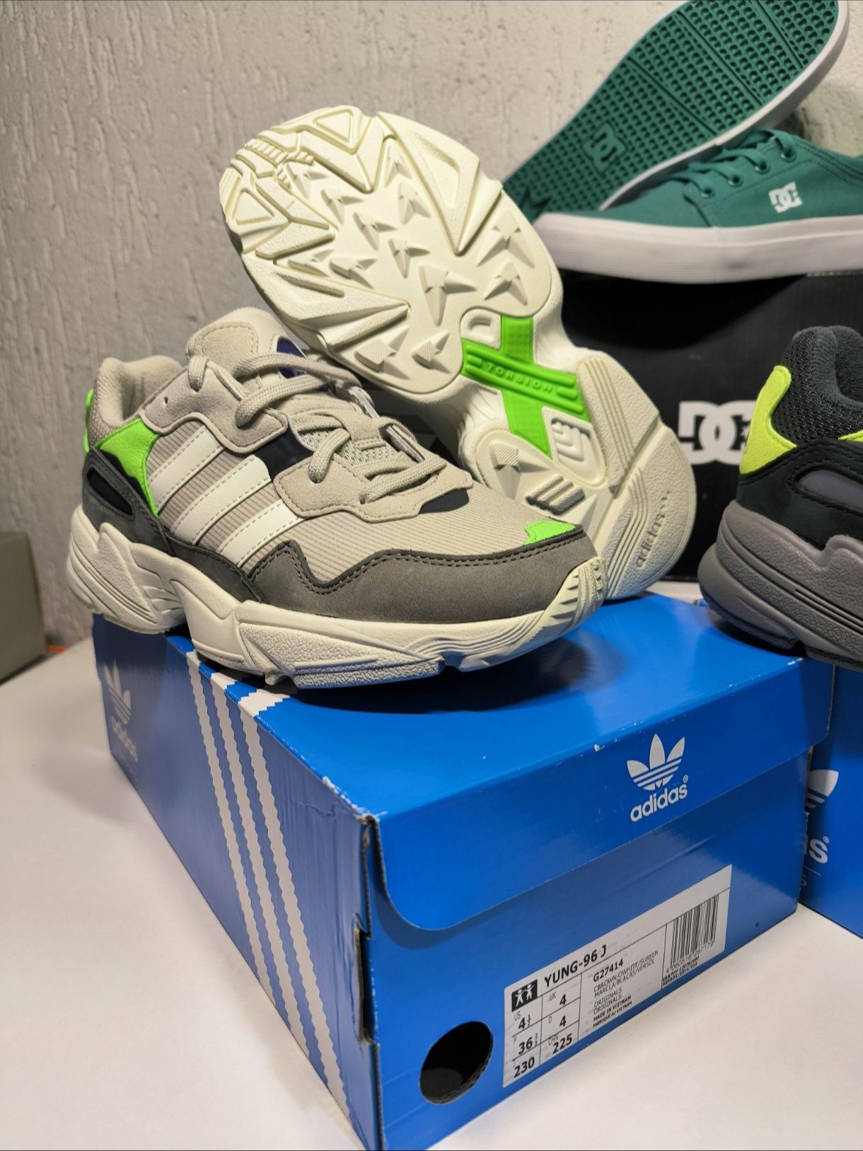 Adidasi tenesi Adidas sau DC noi in cutii