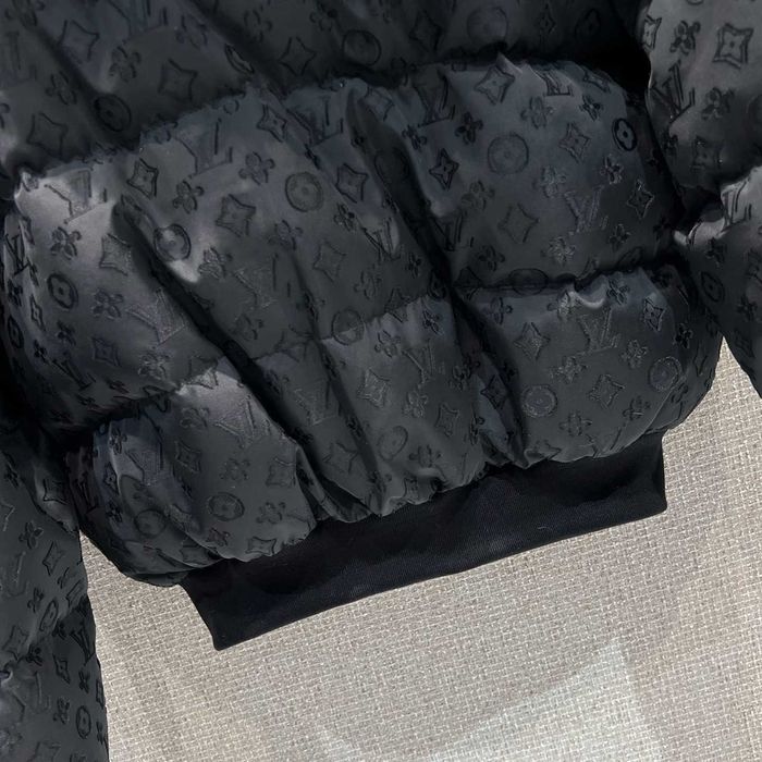 Geaca Louis Vuitton 2025- calitate premium