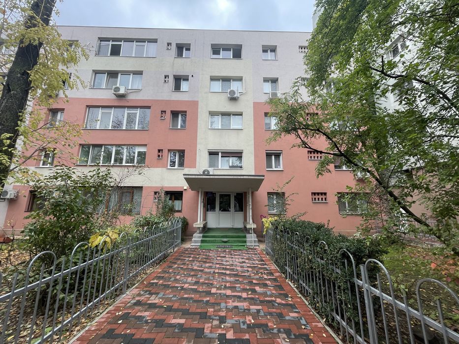 Proprietar vand apartament 4 camere Titan | Metrou