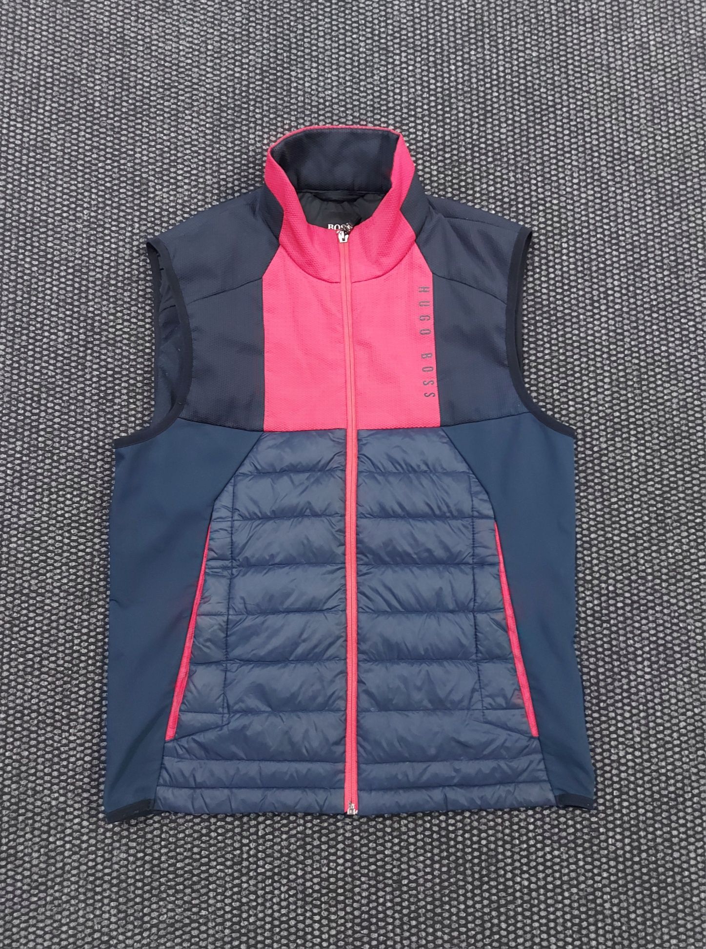 Мъжки якета и елеци Colmar  Hugo Tommy Nike Polo Boss