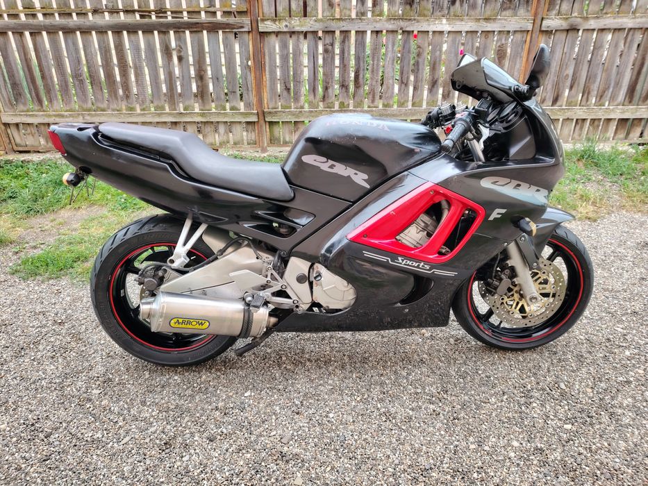 CARENE / MOTO / honda cbr 600 F