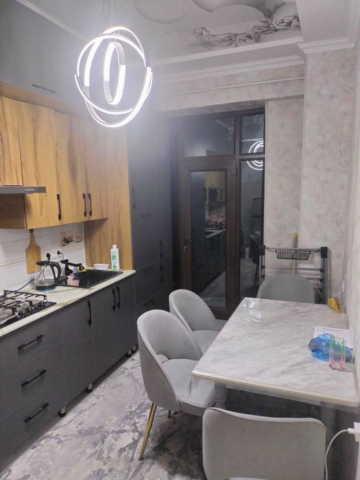 Продаётся квартира 1/5/9 навастройка Богишамол орр Сампи карзинка