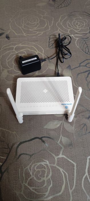 Роутер Huawei HG8245H5 GPON UZTELECOM