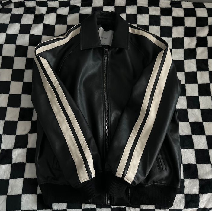 Bershka кожено яке