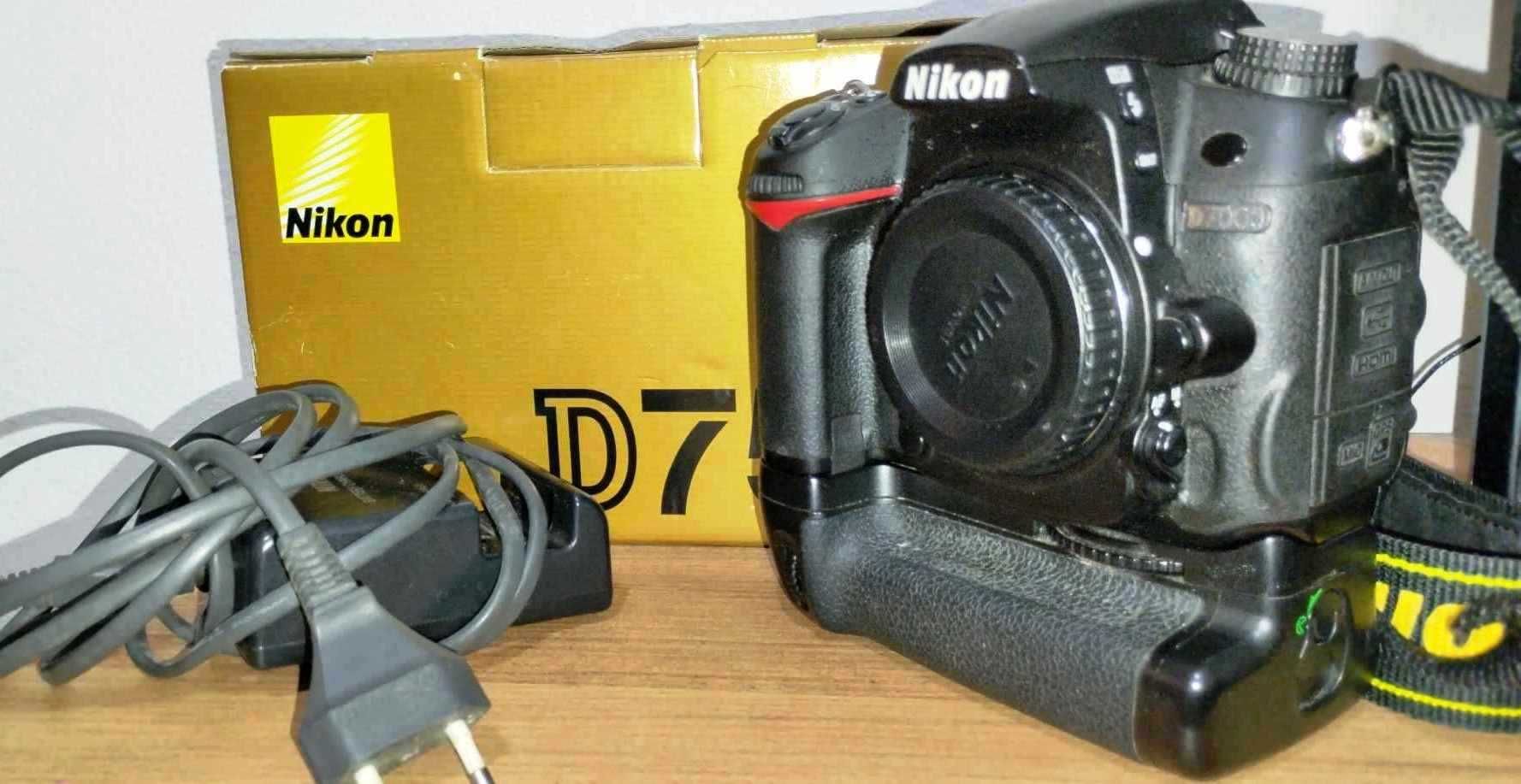 Nikon d7000 + accesorii