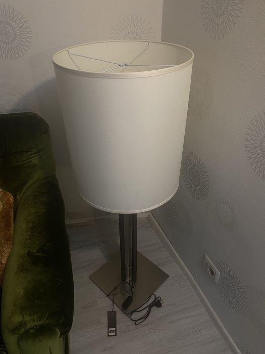 Lampă de podea Casa Zeta, design modern, nouă cu etichetă