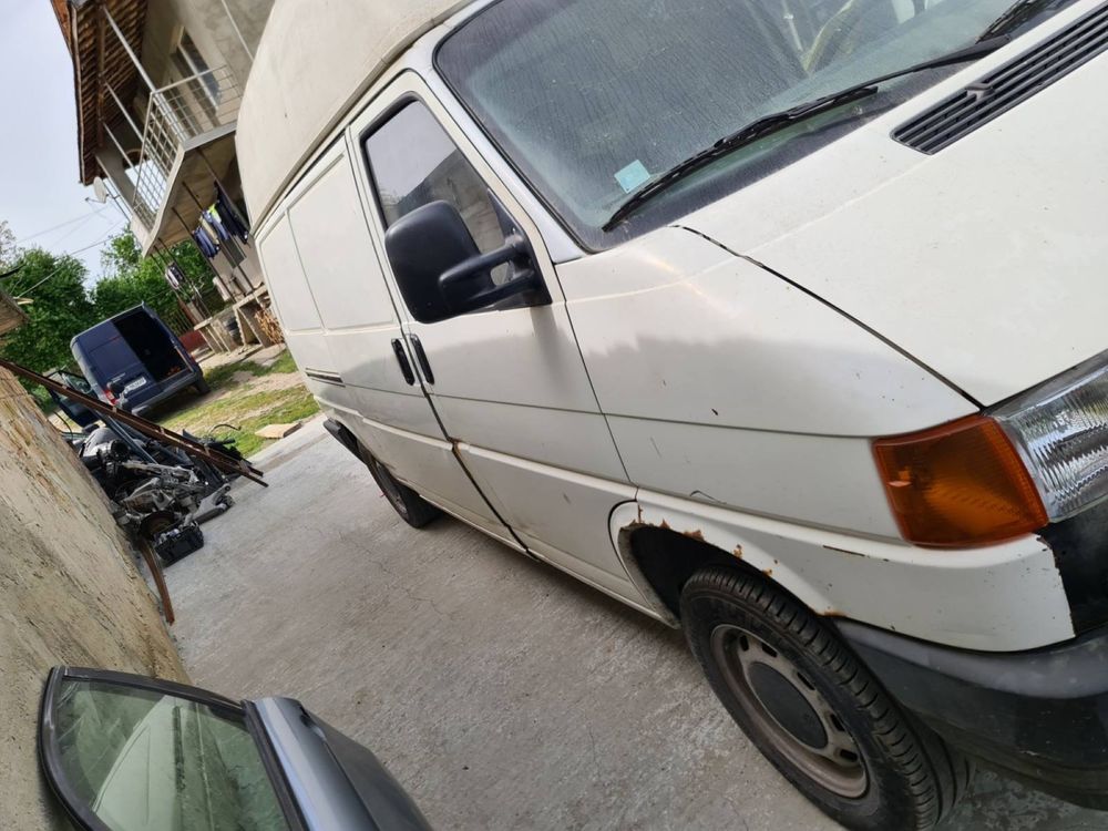 VW Transporter T4 2.4d - НА ЧАСТИ