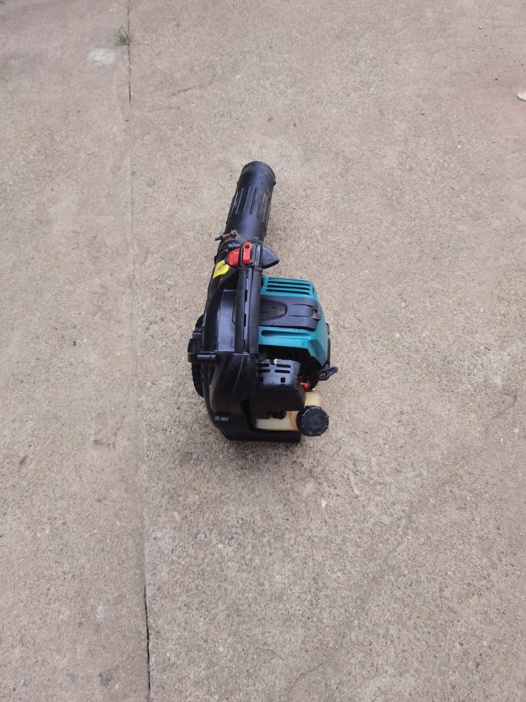 Suflanta Makita BHX2501 in 4 timpi