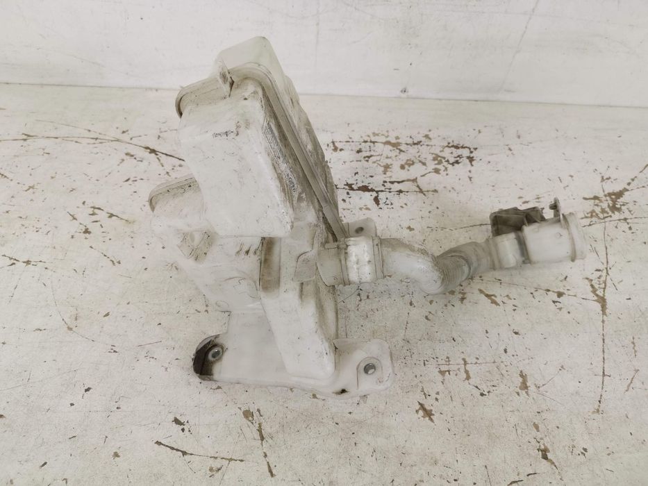 Съд за течност за чистачки Фолксваген ВВ Голф 7 [ - ], Голф 7 [фейслиф