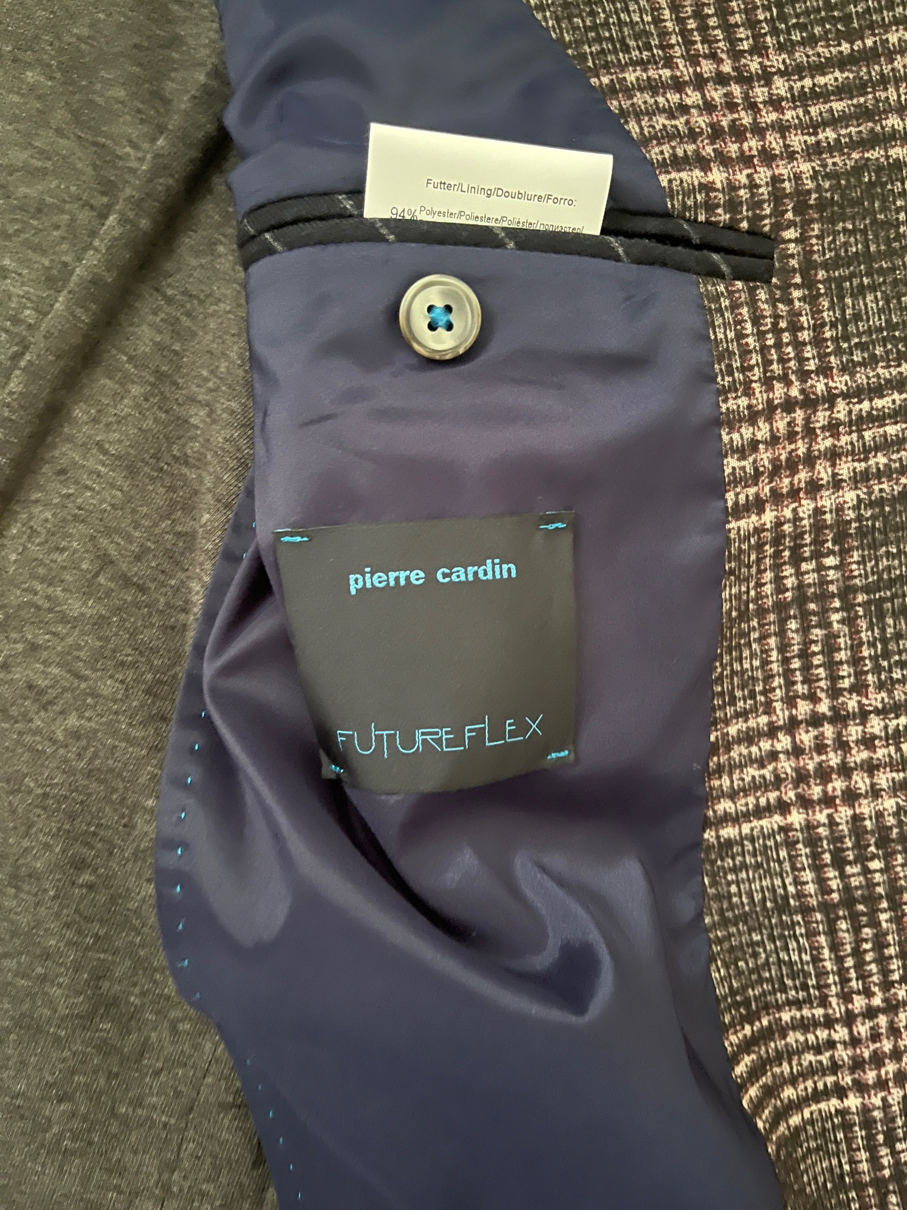 Мъжки сака на Pierre Cardin и Guabello
