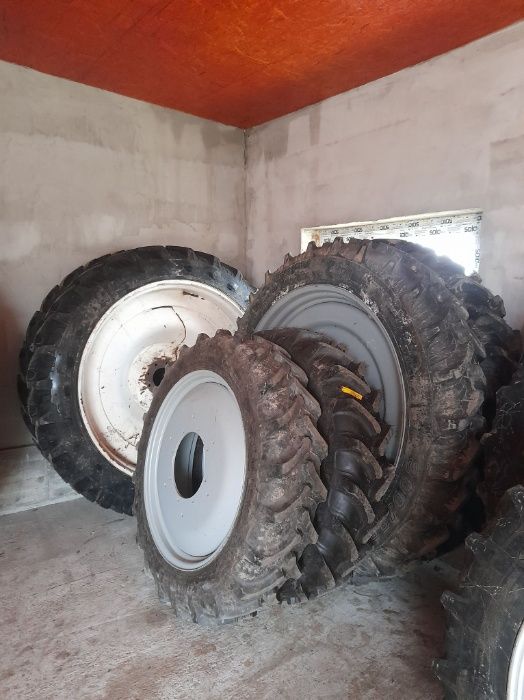 Roti Tehnologice inguste fixe reglabile pentru orice Tractor