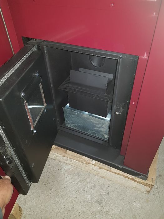 Centrală  termică cu Peletii 32 kw