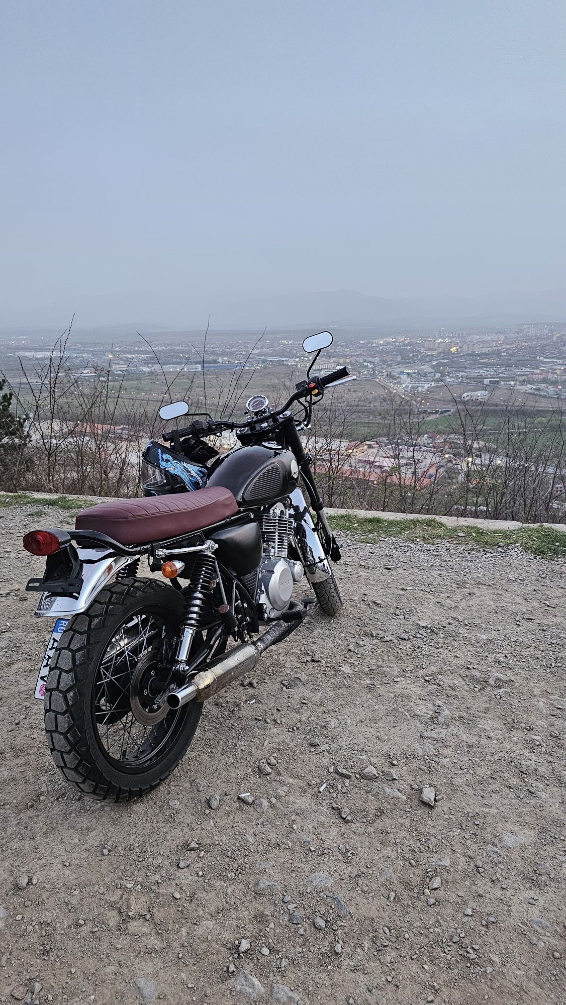 Motocicleta Mash Scrambler 250cc