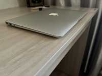 MacBook Air 11 core i5 ssd128 gb