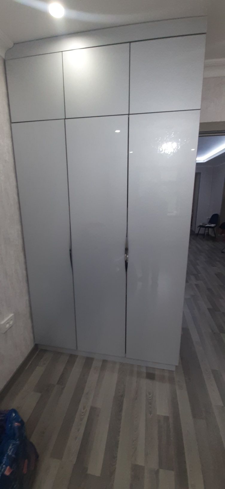 Мебельщик плотник