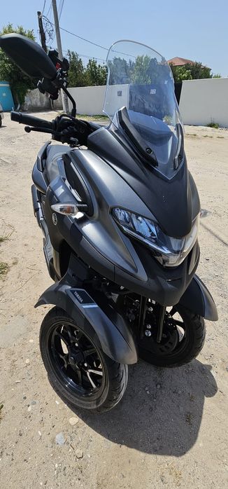 Yamaha tricity 300
