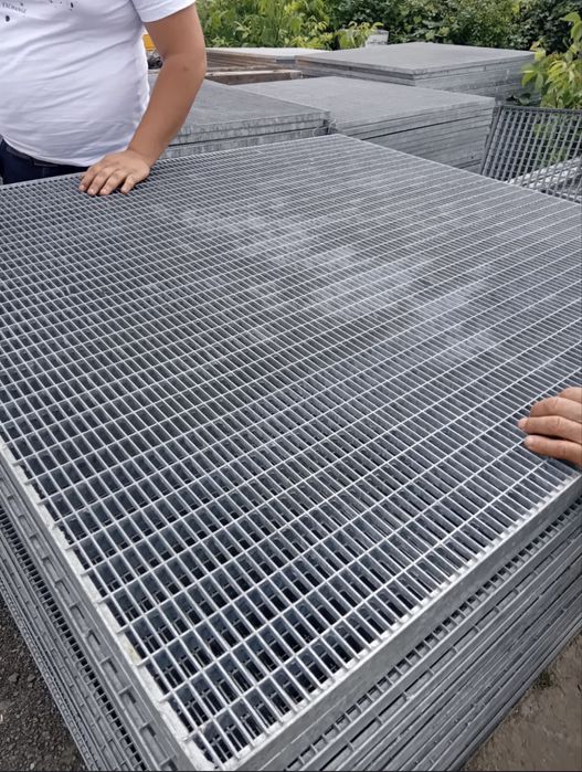 Gratare de zincate metalice