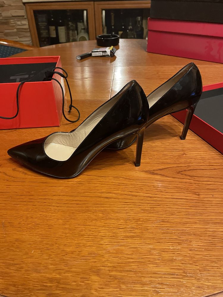 Дамски обувки Boss