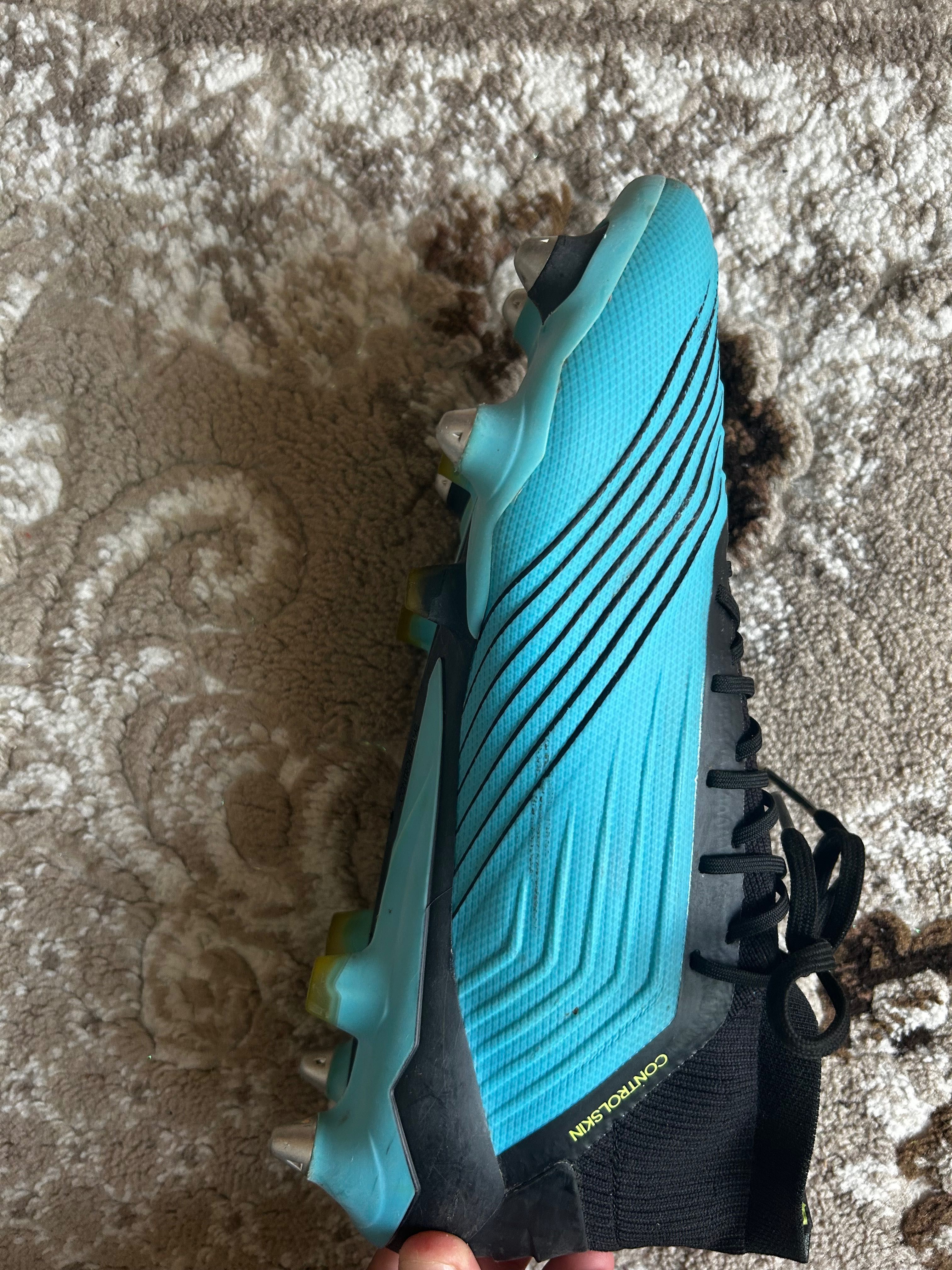 Бутонки Adidas predator