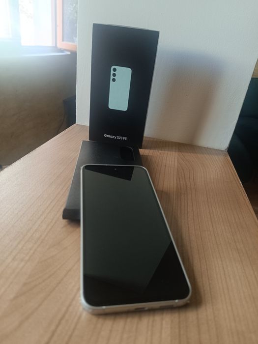 Samsung Galaxy S23FE 128GB - чисто нов!