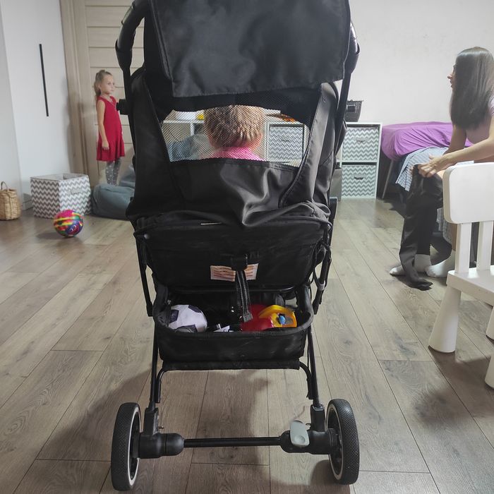 Коляска  Dearest. Для комфортных прогулок