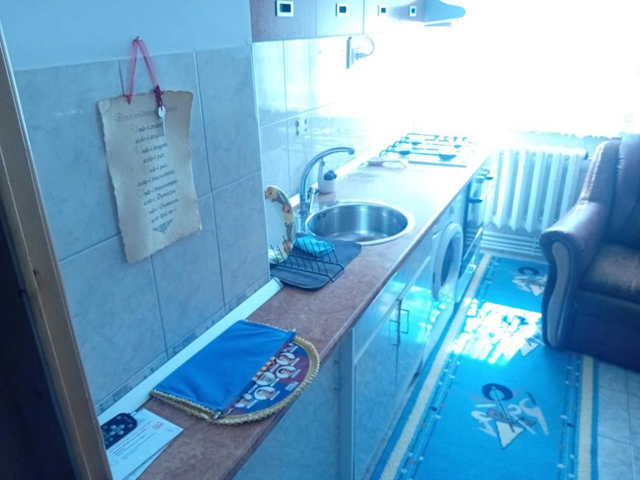 Ap 2 Cam Central la cheie renovat mobilat uilat 54mp etaj 7 lift boxa