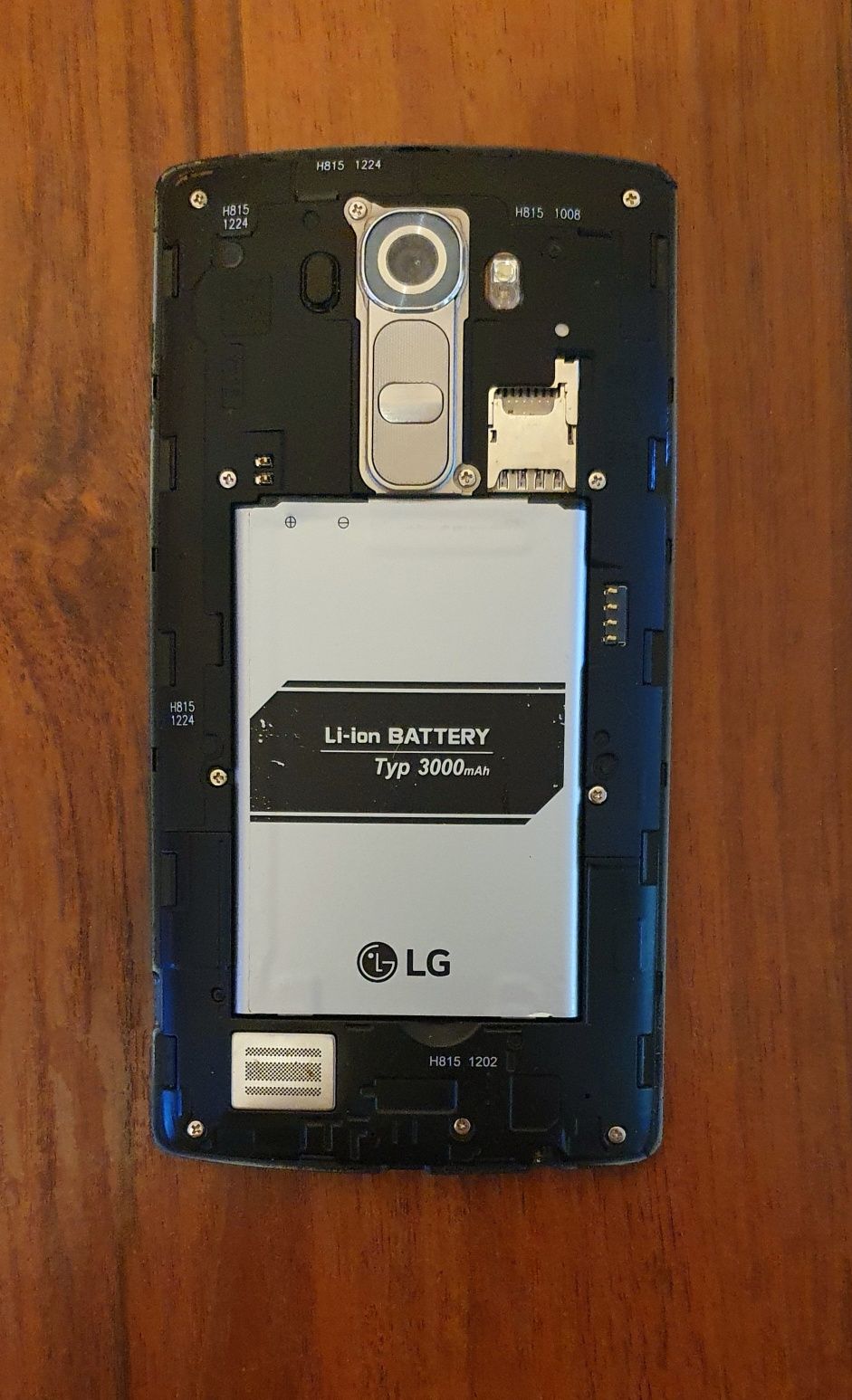 Телефон LG G4 идеальной состояние