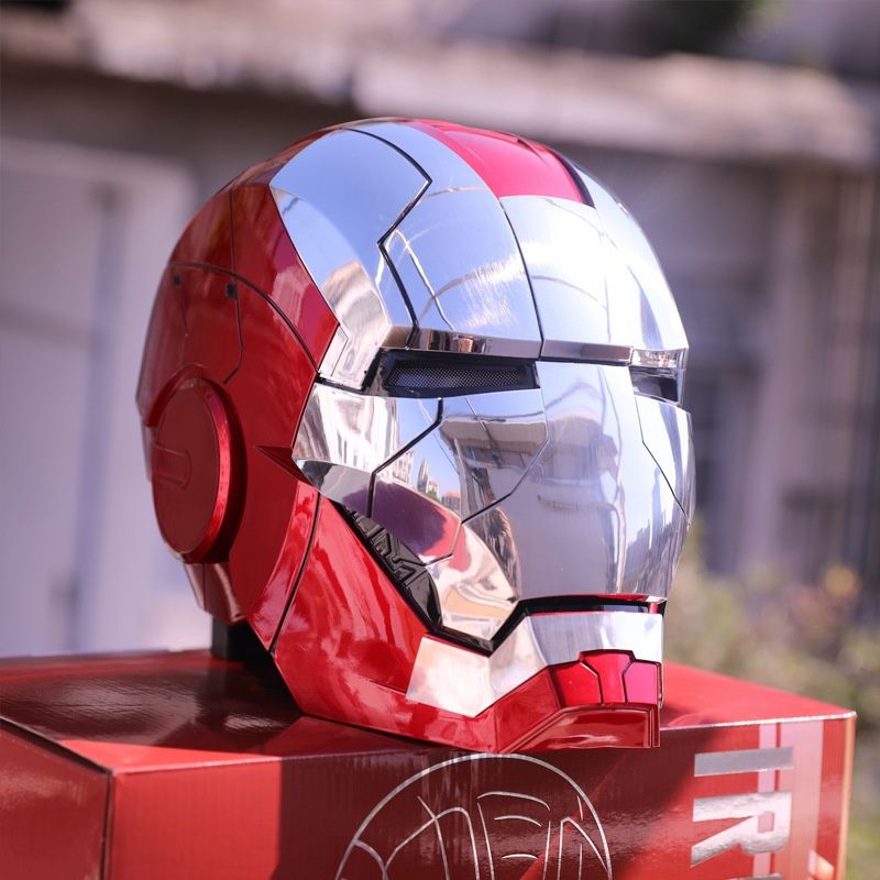 Masca electric lui Iron man MK5 deschidere cu voce, nou