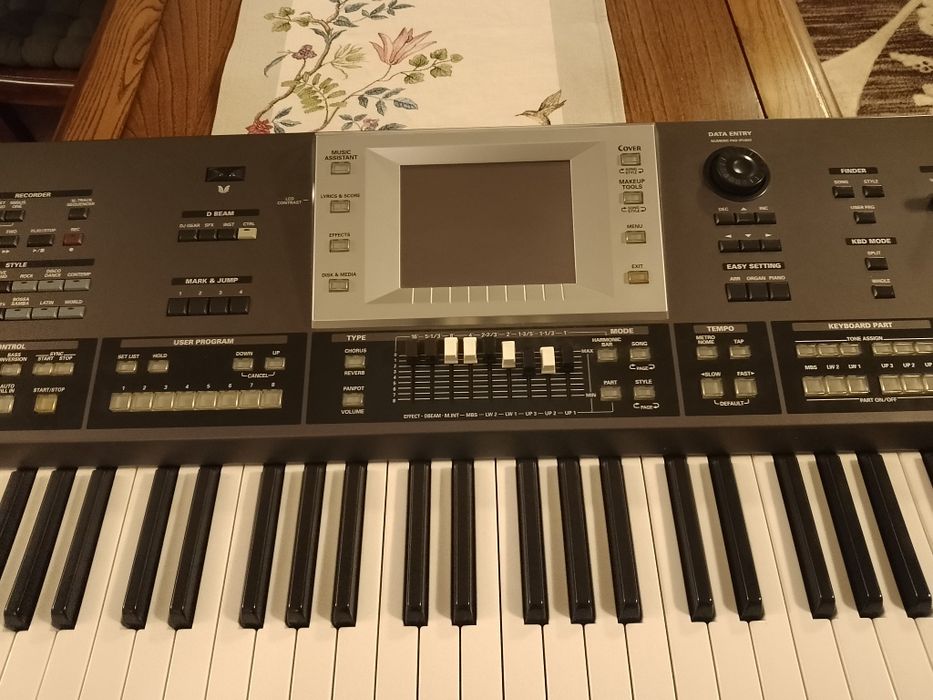 De vânzare    Roland G70